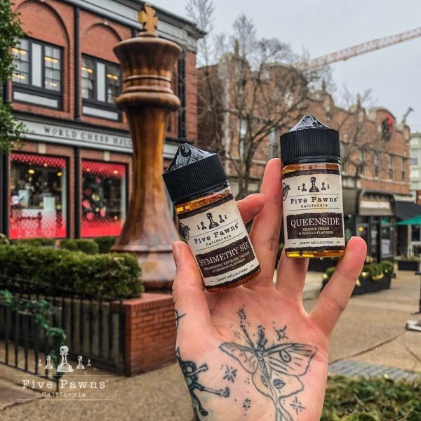 Five pawns eliquid